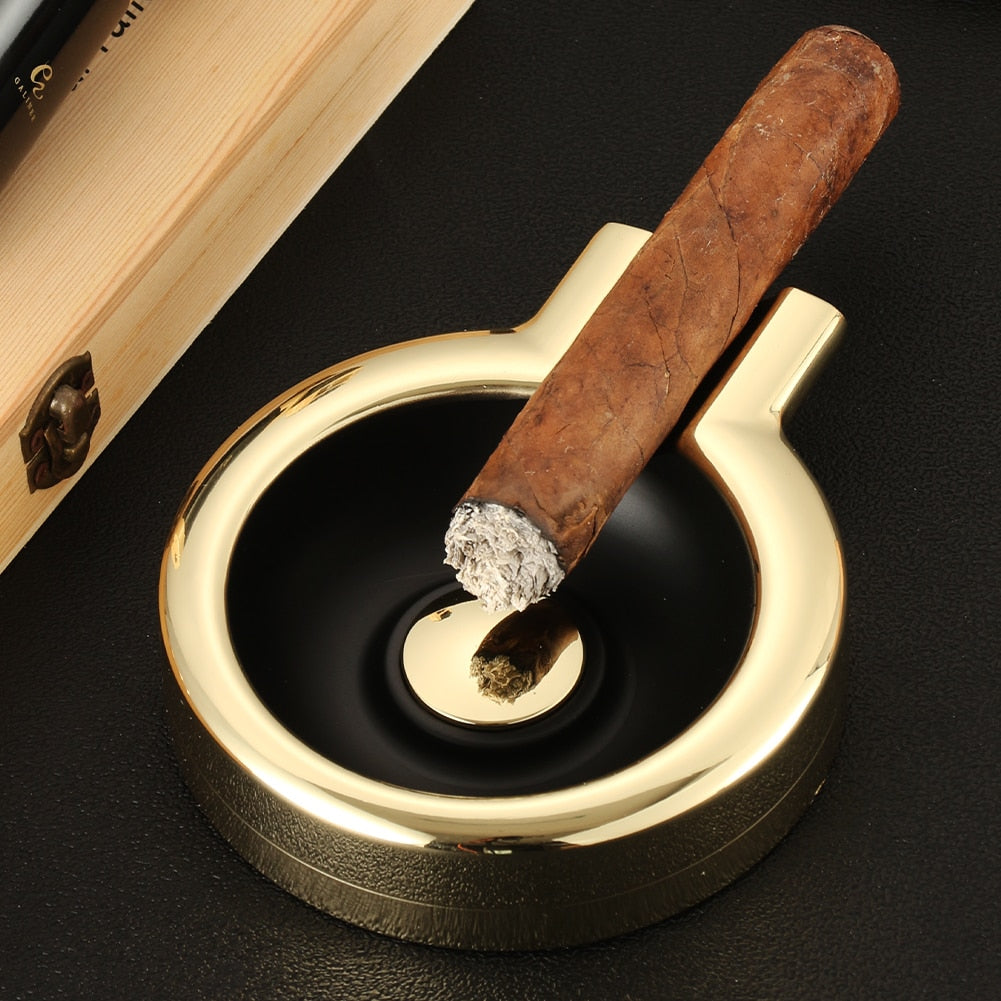 Cendrier Élégant pour Amateurs de Cigares - Design Moderne