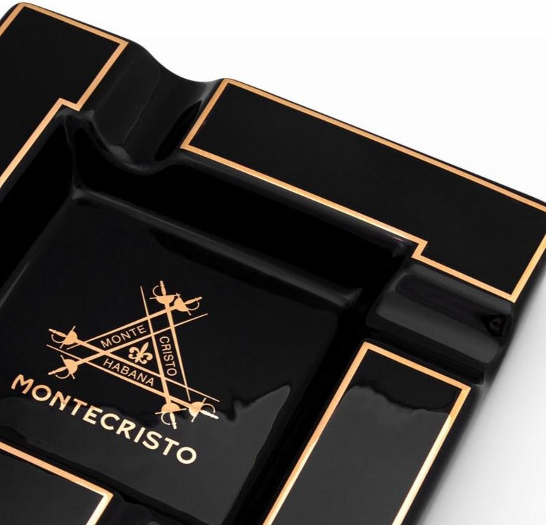 Cendrier Montecristo Luxe pour Amateurs de Cigares